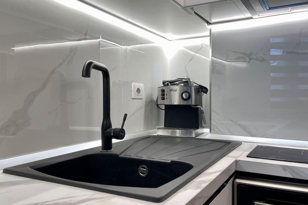 53° Bs Skanderbeg City Center Comfort Tirana Kültér fotó