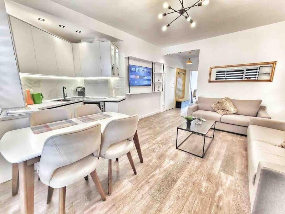53° Bs Skanderbeg City Center Comfort Tirana Kültér fotó